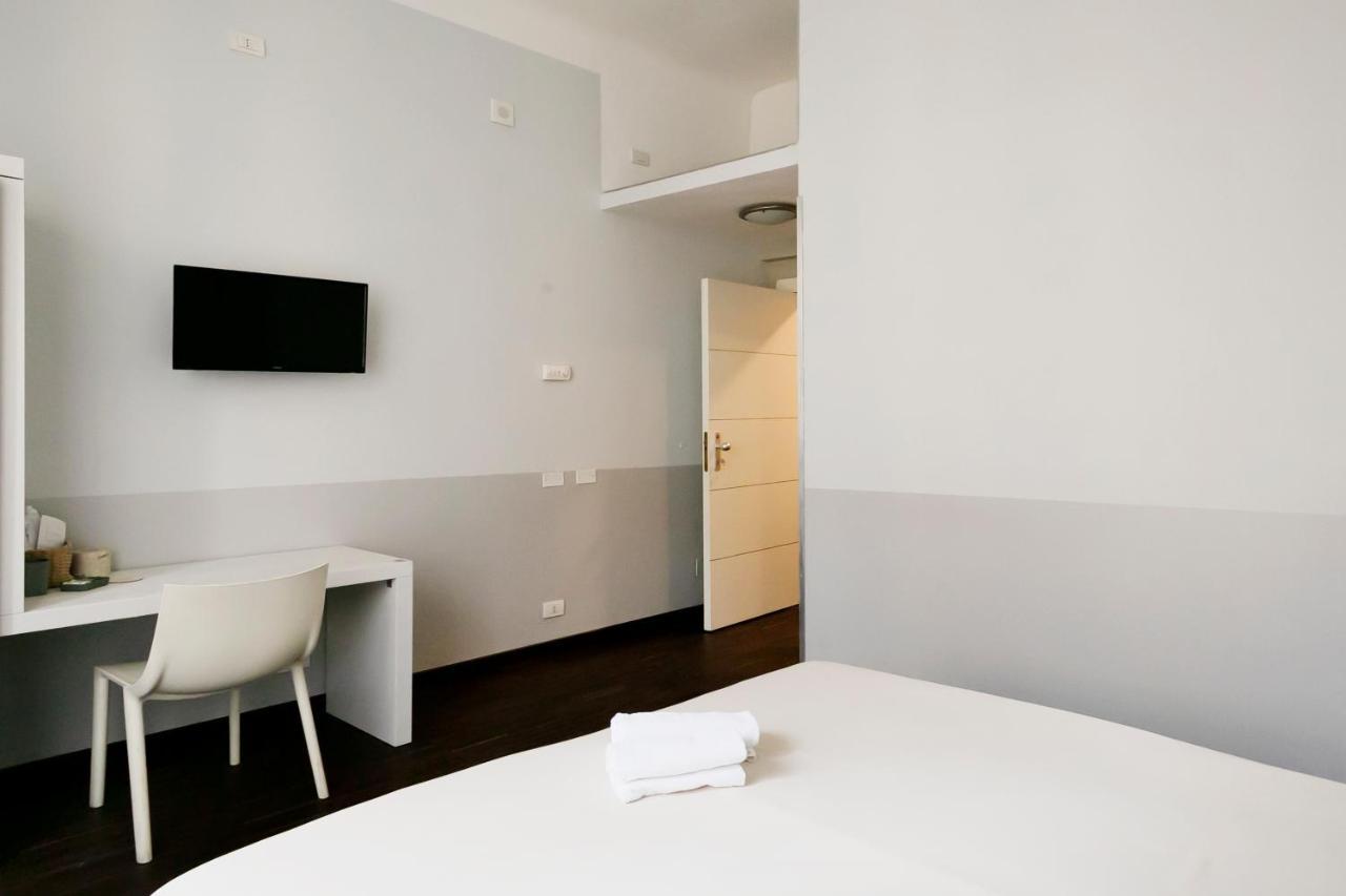 Dm69 - Termini Monti Crossroads Hotel Rome Buitenkant foto