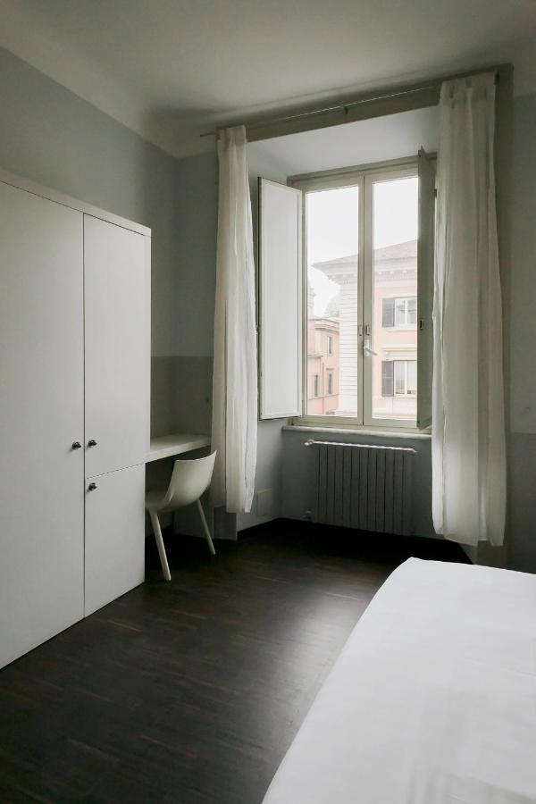 Dm69 - Termini Monti Crossroads Hotel Rome Buitenkant foto