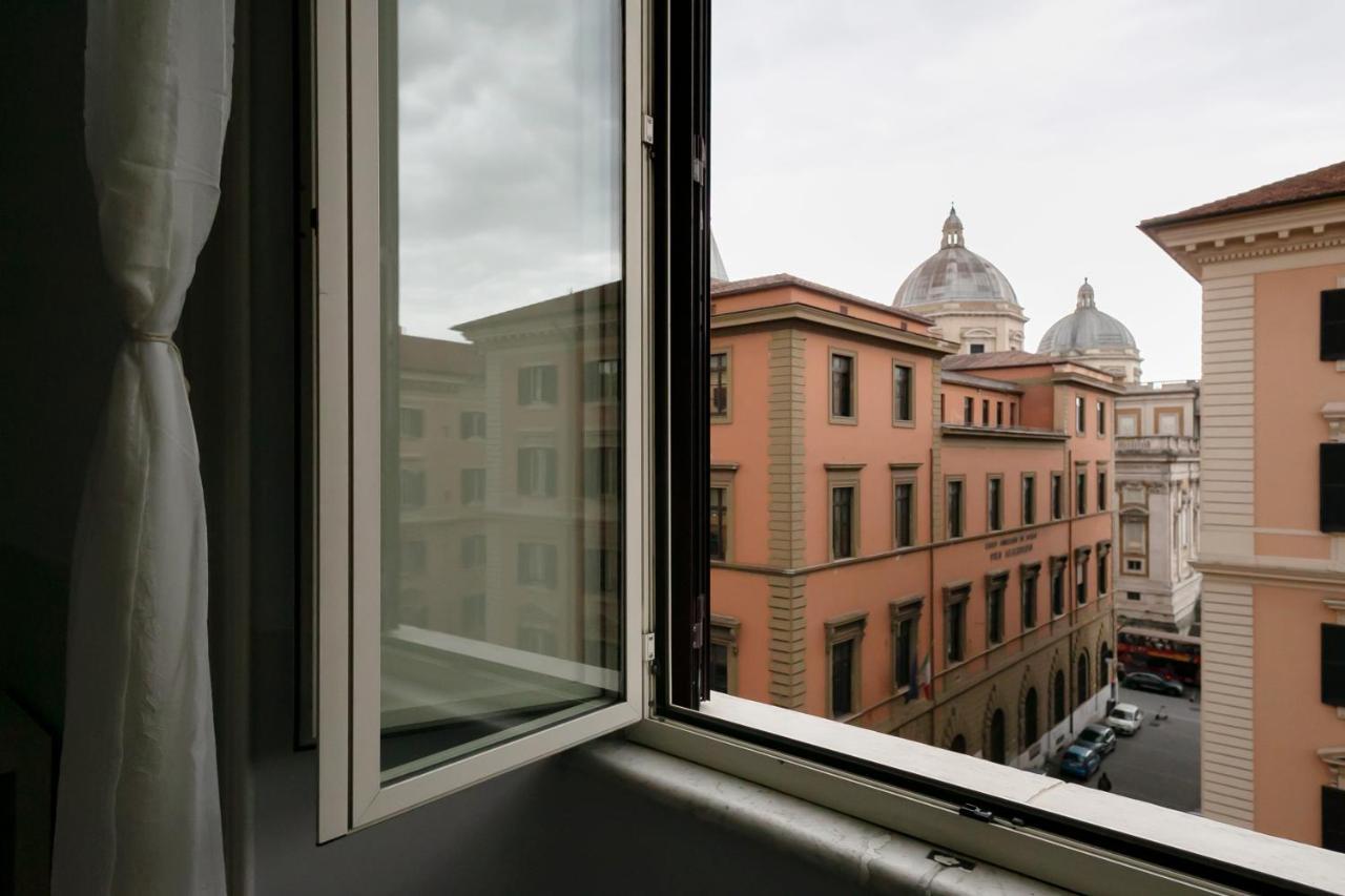 Dm69 - Termini Monti Crossroads Hotel Rome Buitenkant foto
